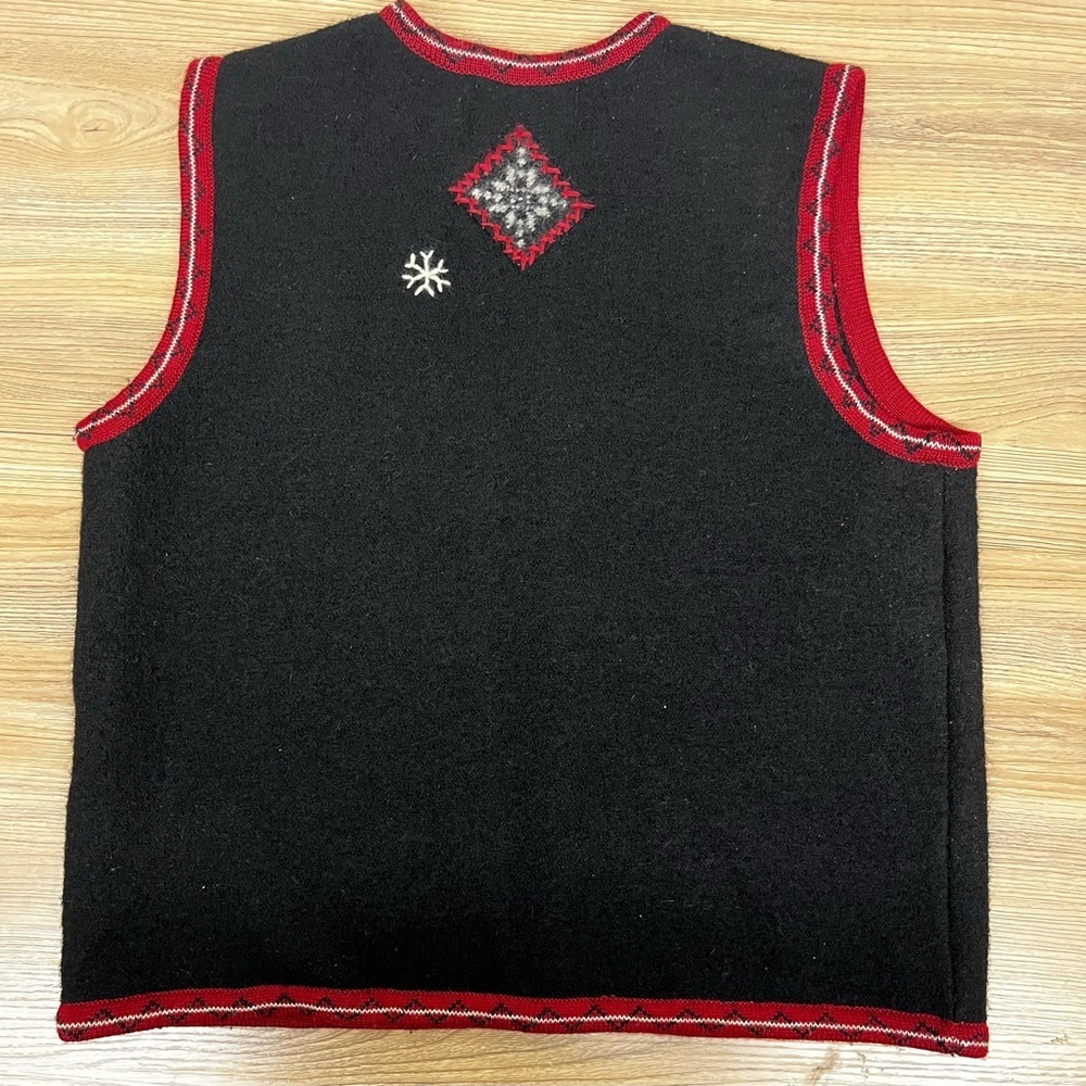 Vintage 90s Woolrich Winter Holiday Snowflake Christmas Picture Knit Vest Size L - Picture 7 of 7